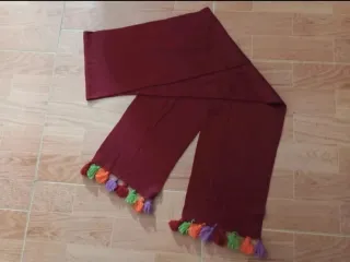 Bufanda de punto extra larga! Color burdeos NUEVA!