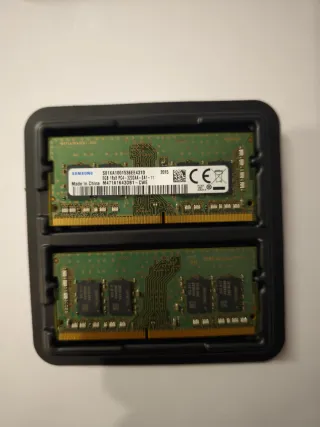 2x 8GB DDR4-2400MHz SODIMM RAM Samsung