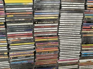 Lote 1000 CDs Nuevos Sellados Fábrica