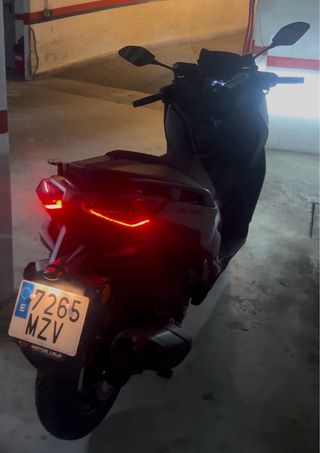 Yamaha XMAX 125 ABS 2025 - 1.570 km