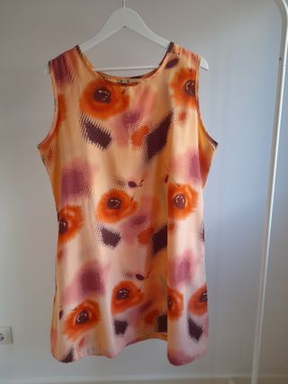 Vestido naranja de tirantes