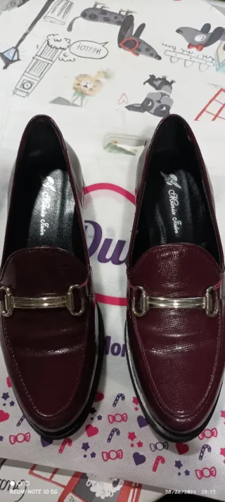 Zapatos Maria fadez Muestra burdeos