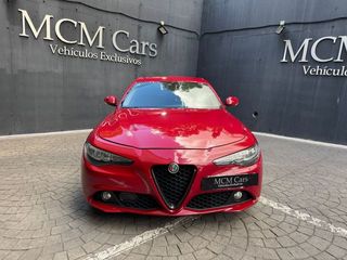 Alfa Romeo Giulia 2.2 Diesel Super AT 132 kW (180 CV)