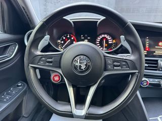 Alfa Romeo Giulia 2.2 Diesel Super AT 132 kW (180 CV)