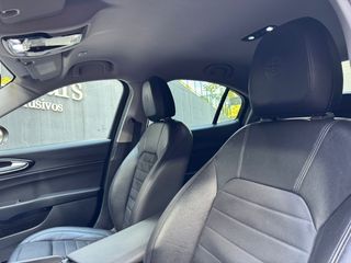 Alfa Romeo Giulia 2.2 Diesel Super AT 132 kW (180 CV)