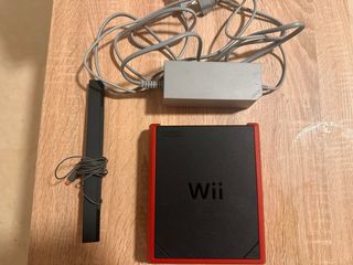 Nintendo Wii Mini Rossa