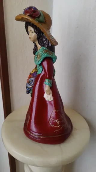 Muñeca Vintage de Escayola Pintada a Mano 26 cm