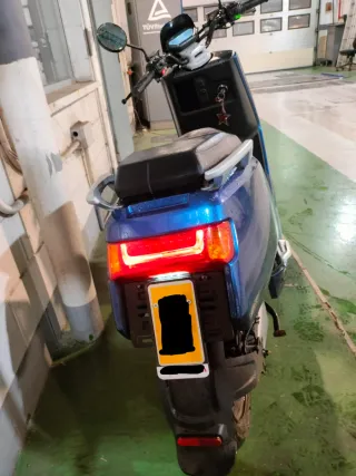 Ciclomotor Eléctrico NIU M+ Series Azul 2019