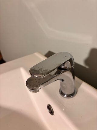 Mueble de baño con lavabo 60 cm