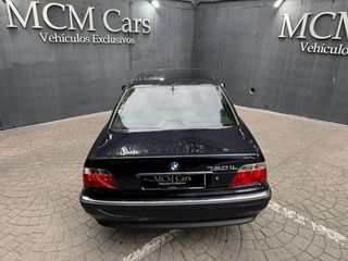 BMW Serie 7 750iAL 240 kW (326 CV)