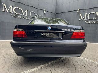BMW Serie 7 750iAL 240 kW (326 CV)