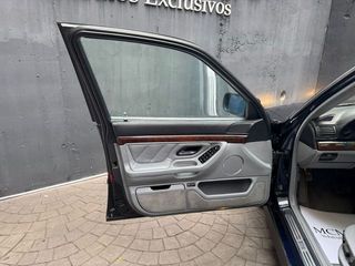 BMW Serie 7 750iAL 240 kW (326 CV)