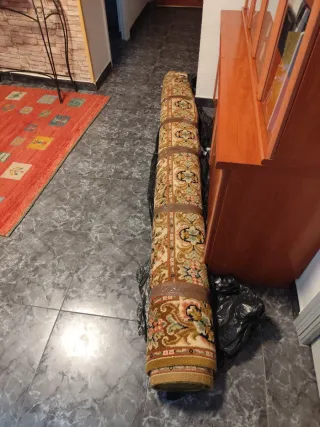 Alfombra antigua grande multicolor