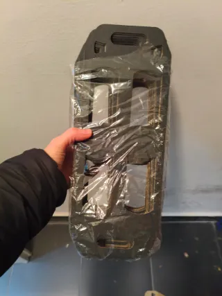 39 expositores troquelados para agrupar 2 botes