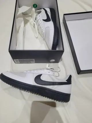 Zapatillas Nike Field General Blancas y Negras