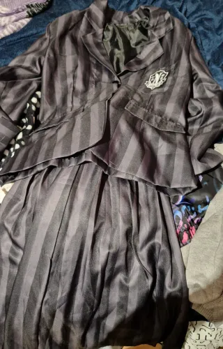 Traje Miércoles Addams Cosplay Wednesday