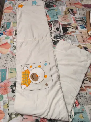 Chichonera y funda nórdica cuna marca Pirulos