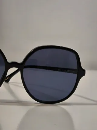 Gafas de sol Silvian Heach negras sin estrenar