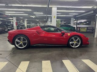 Ferrari 296 3.0 V6 GTB 610 kW (830 CV)