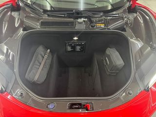 Ferrari 296 3.0 V6 GTB 610 kW (830 CV)