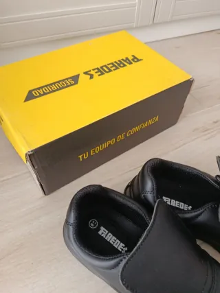 Zapatos de seguridad negros Paredes