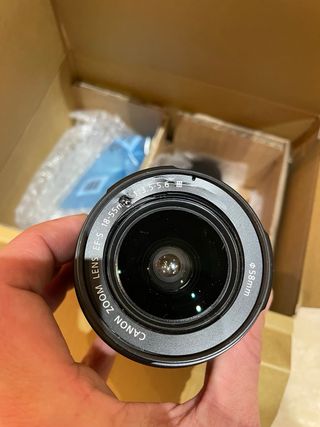 Cámara Canon EOS 4000D con Bolso