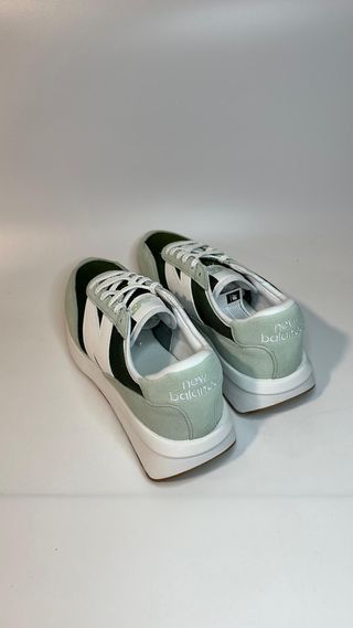 New Balance 370 Verde Talla 40.5