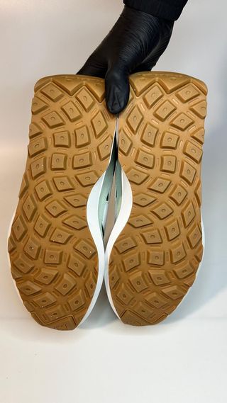 New Balance 370 Verde Talla 40.5