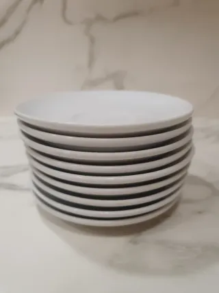8 Platillos de café de porcelana blanca