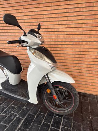 Honda SH 300i 2017 49.050km Carnet A2