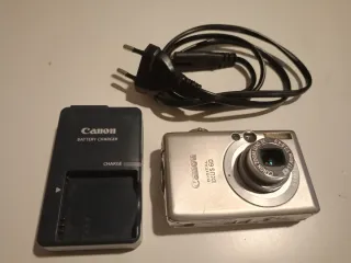 Cámara Digital Canon IXUS 60 + Cargador y batería