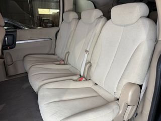 KIA Carnival 2010 IMPECABLE 7 PLAZAS