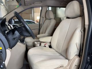 KIA Carnival 2010 IMPECABLE 7 PLAZAS