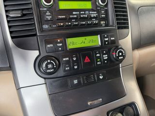 KIA Carnival 2010 IMPECABLE 7 PLAZAS