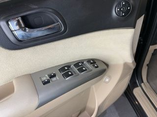 KIA Carnival 2010 IMPECABLE 7 PLAZAS