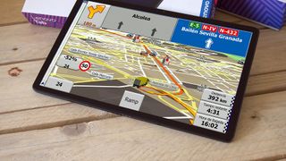 TABLET LENOVO 10" GPS PARA CAMIÓN. IGO PRIMO 2026