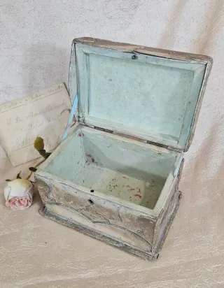 Antigua Caja Joyero Cofre Siglo XIX