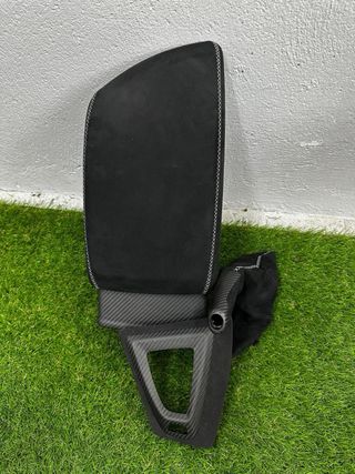 Volante,guantera y freno de mano de carbono bmw m2