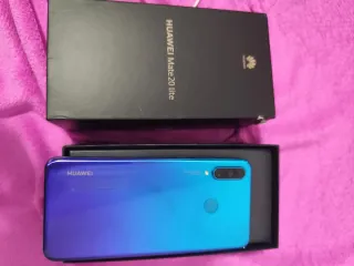 Huawei Mate 20 Lite con scatola e telefono