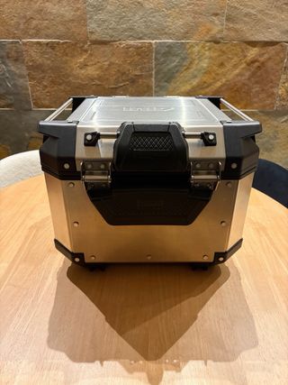 Givi Trekker Outback 42L