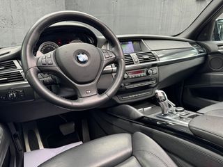 BMW M X5 M 408 kW (555 CV)