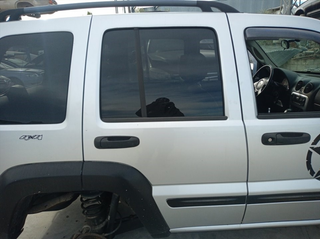 PUERTA TRASERA DERECHA JEEP CHEROKEE (KJ) ENR