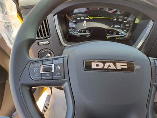 DAF FA XB 290 14 T - CAMION EN CHASIS / CAMIONES E