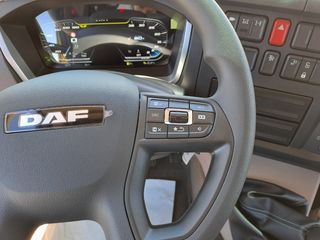 DAF FA XB 290 14 T - CAMION EN CHASIS / CAMIONES E