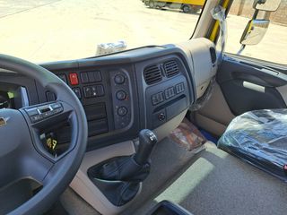 DAF FA XB 290 14 T - CAMION EN CHASIS / CAMIONES E