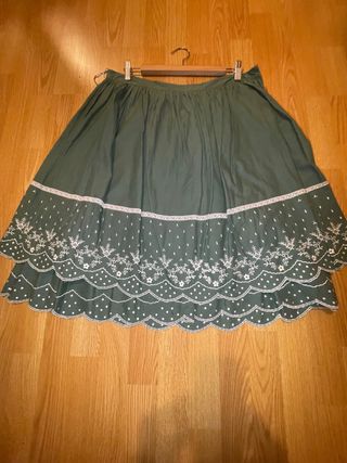 Falda Batista Bordada Massimo Dutti T44
