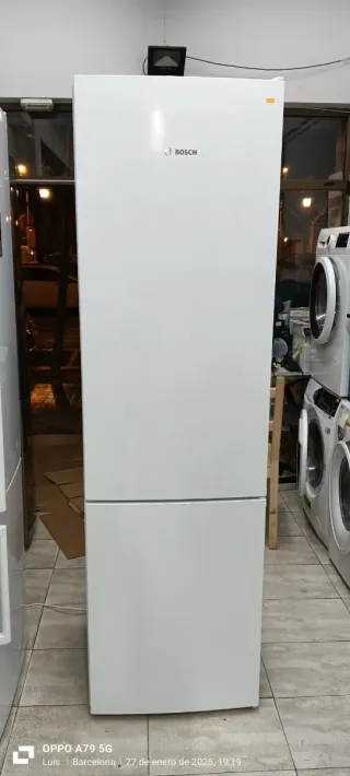 NEVERA COMBI BOSCH NO FROST ENERGÍA A+++