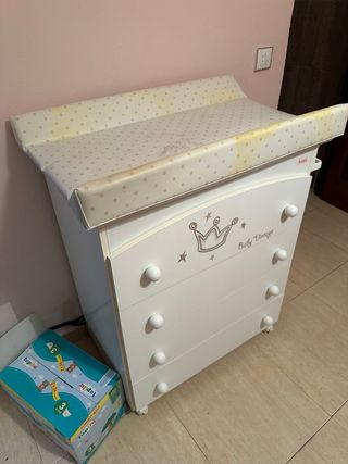 Cambiador bebé con cajonera