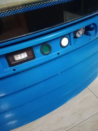 Urge vender! Congelador vertical azul