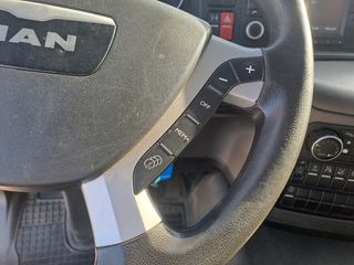 MAN TGM 18.250 - CAMIONES PORTACONTENEDORES / CAMI